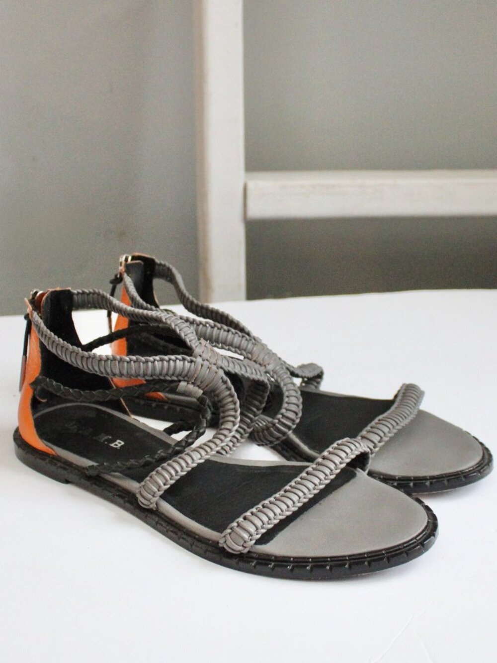 L.A.M.B Grey Orange Black Braided Leather Gladiator Sandals Women's Size 10